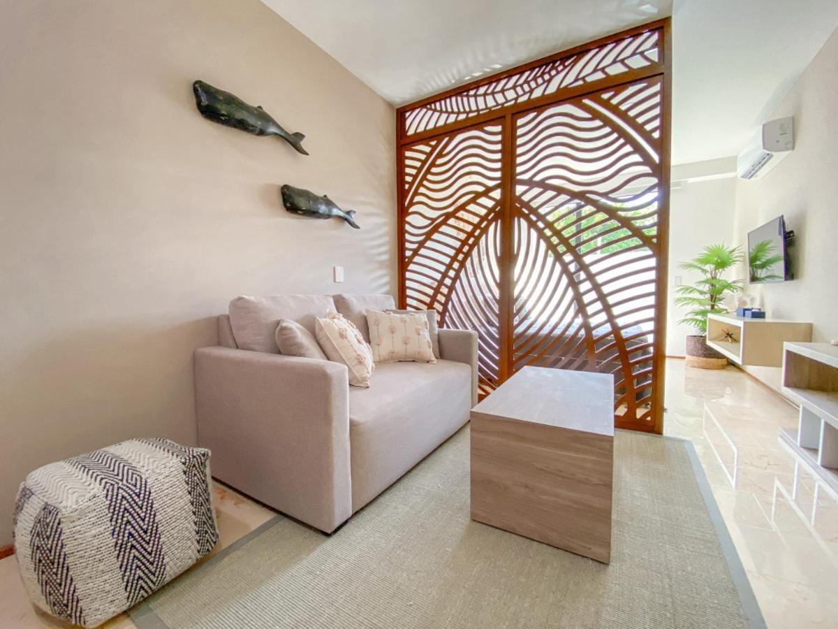Excellent Location With Roof Gym At 300m Playa del Carmen
